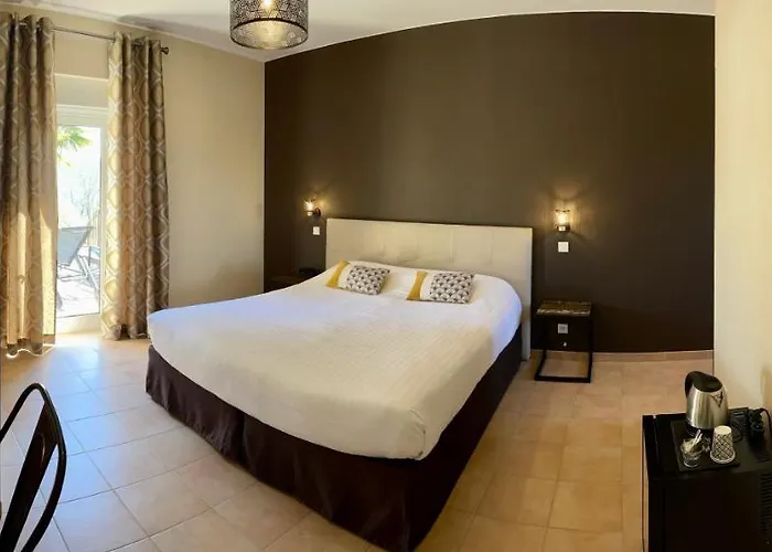 Hotell Restaurant Laborderie 3*